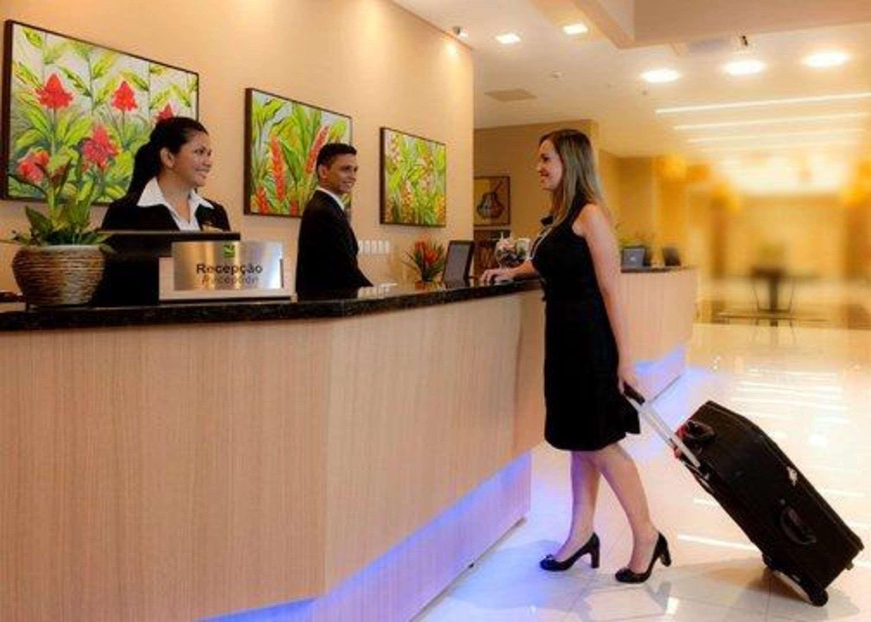 Quality Hotel Manaus Exterior foto