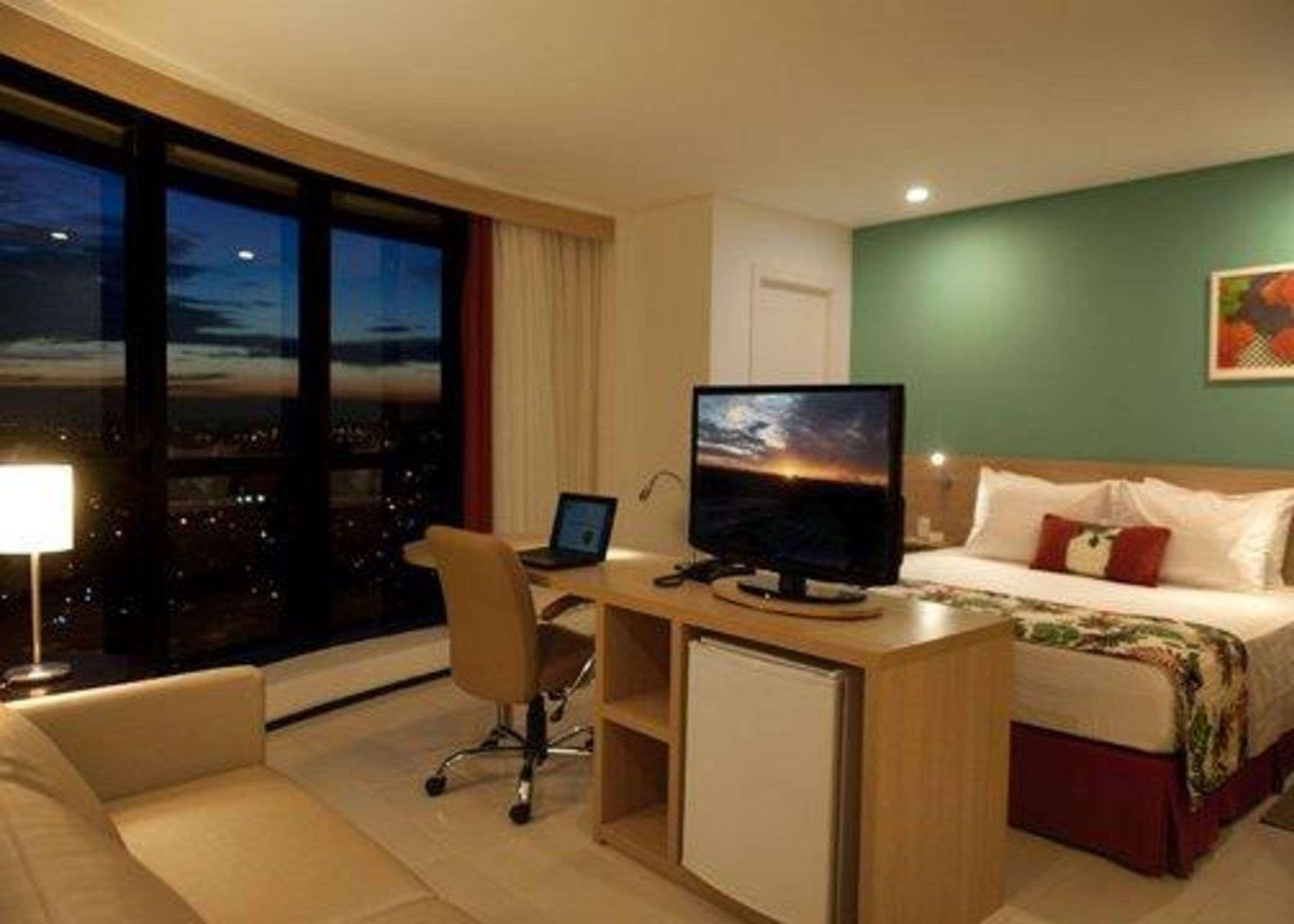 Quality Hotel Manaus Exterior foto